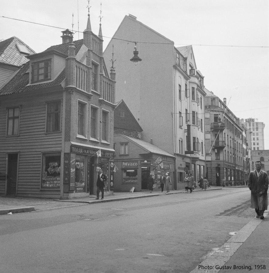 Live In Historic Building - View To Bryggen Apartment Bergen Exterior foto